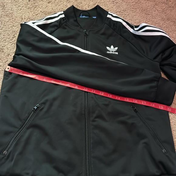 Adidas Black zip up Jacket - Picture 6 of 9